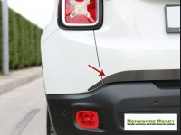 Jeep Renegade Lower Tailgate Trim - Black Brushed