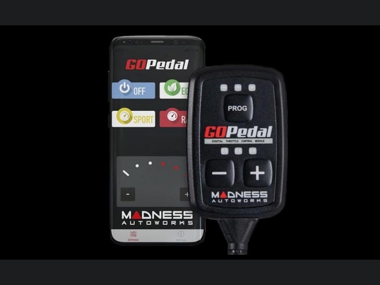 Jeep Renegade Throttle Response Controller - MADNESS GOPedal - 1.3L Turbo